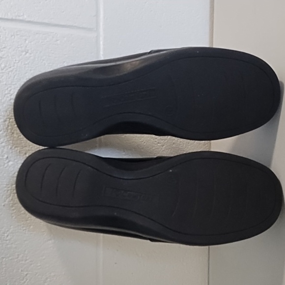 I ❤️ Comfort Black Leather Slip-on Loafers Detail Stitching Shoes Rubber Soles - Picture 9 of 14